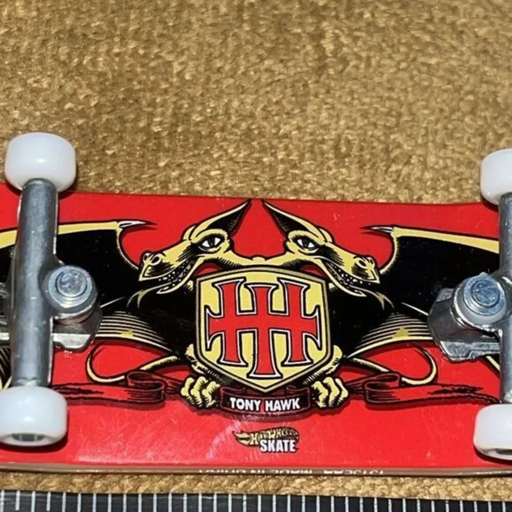 Tony Hawk Birdhouse Tech Deck Hand Board 4